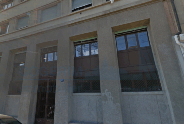 Parking intérieur voiture