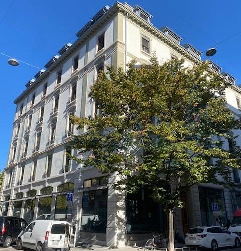 Arcade d’environ 37.68m2, dans un immeuble classé aux monuments et sites du Canton