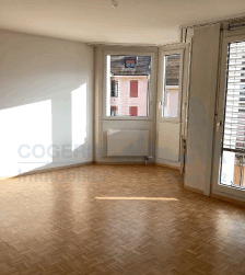 Appartement de 4 pièces au 4ème étage à la Rue du Cercle 10