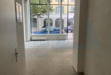 Arcade d’environ 37.68m2, dans un immeuble classé aux monuments et sites du Canton